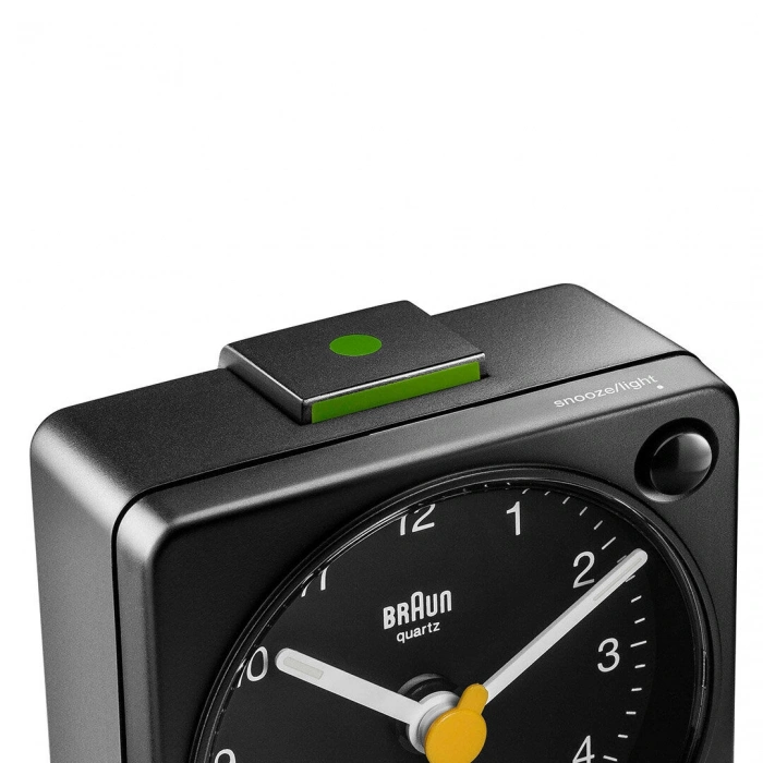 Braun BC02XB Küçük Boy Siyah Klasik Işık ve Alarmlı Masa Saati
