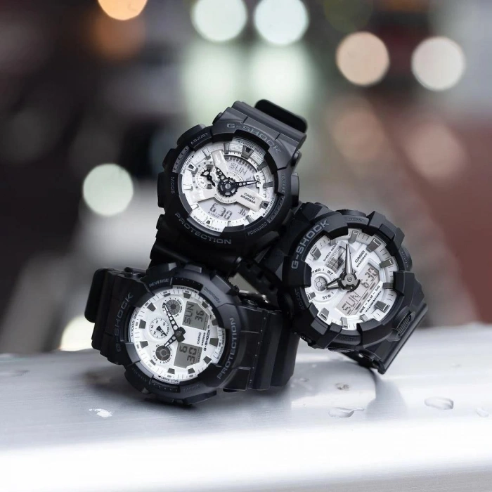 Casio G-Shock GA-700WD-1ADR Siyah Renk 20 ATM Su Geçirmez Yeni Analog Dijital Erkek Kol Saati