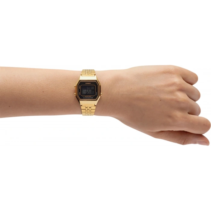 Casio LA680WGA-1BDF Kol Saati