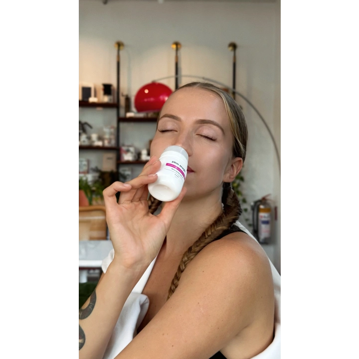 Ter Önleyici & Beyazlatıcı Kadın Deo Roll-on