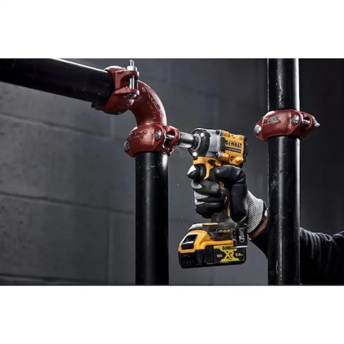Dewalt DCF922P2T Kömürsüz Somun Sıkma 1/2 18V 5.0Ah Lı-Ion 406Nm Tork