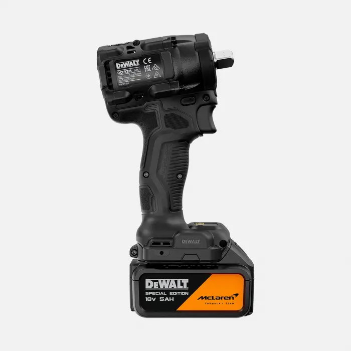 Dewalt Dcf92Mp2T-Qw Mclaren 1/2 Kompakt Somun Sıkma + 2X5Ah Akü Set