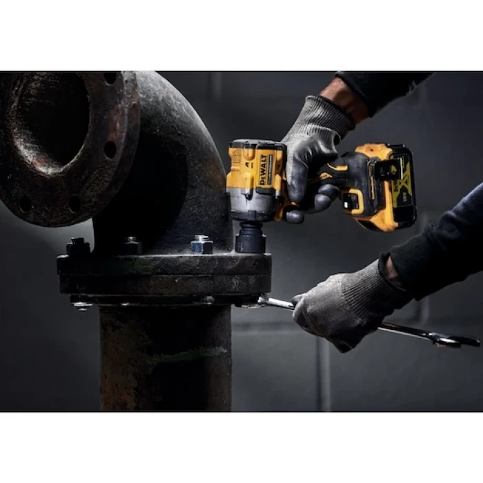 DeWalt DCF922P2T-QW 18V XR 1/2 Somun Sıkma (2x4Ah Akü + Şarj + Çanta)
