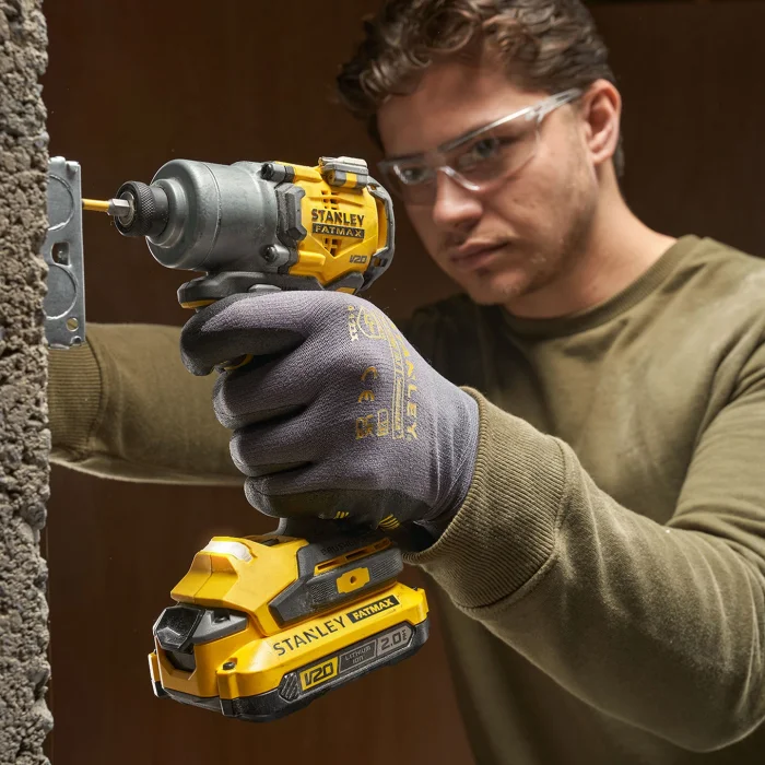 Stanley SFMCF830B-XJ Solo Darbeli Tornavida (Akü ve Şarj Cihazı Dahil Değildir.)