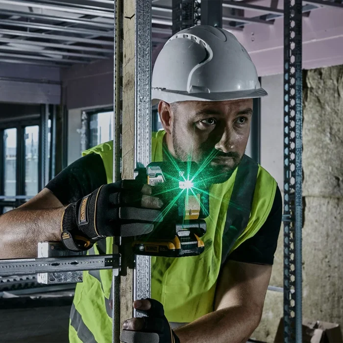 Dewalt DCLE34021N-Xj 18V Solo Çapraz Yeşil Çizgi Lazer (Akü ve Şarj Cihazı Dahil Değildir.)