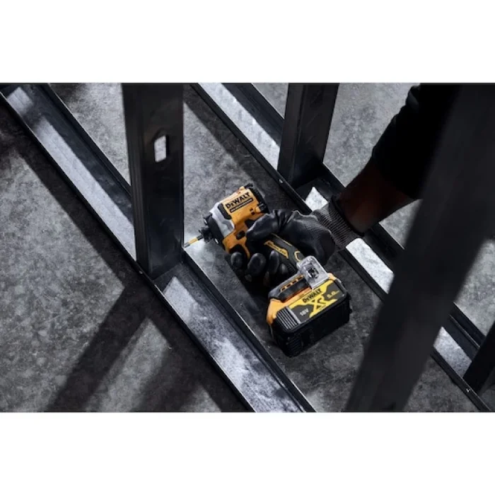 Dewalt DCF850P2T 18V 5 Ah Çift Akülü Darbeli Vidalama Makinesi