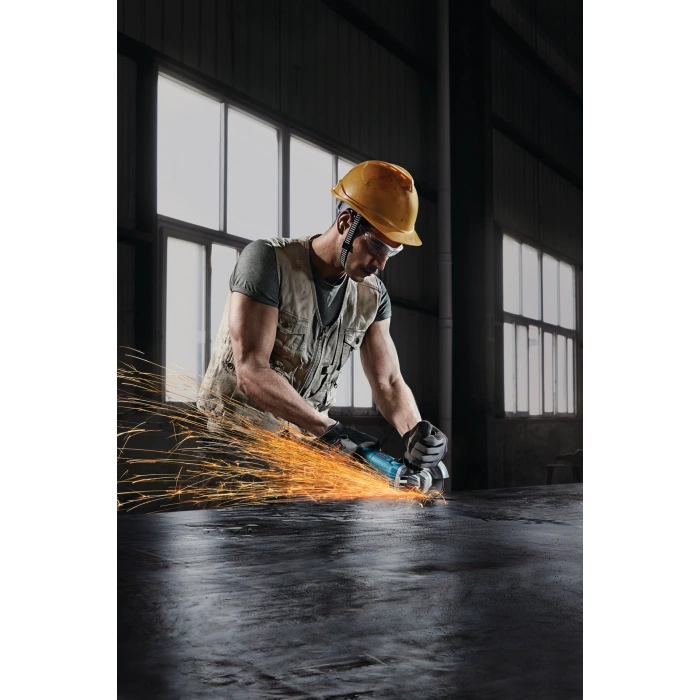 Bosch Professional GWS 9-115 Avuç Taşlama Makinesi