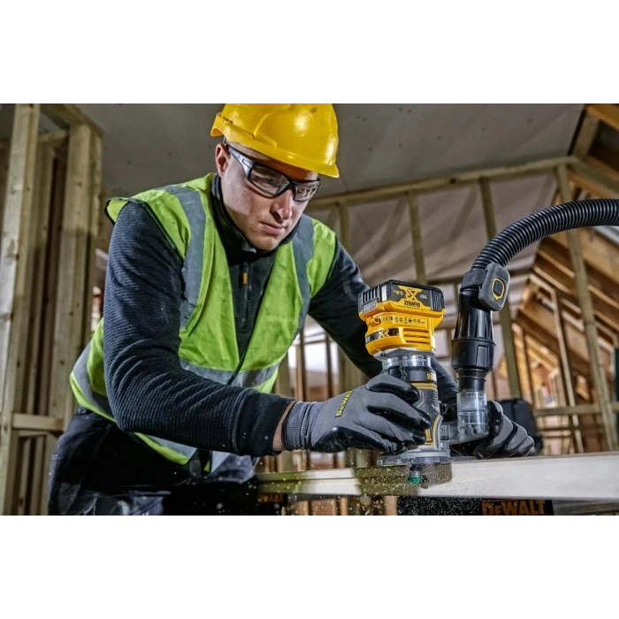 DEWALT DCW604N 18V XR Kömürsüz Çift Tabanlı Üst Freze / Kenar Tıraşlama (Akü/Şarj Cihazı Hariç)