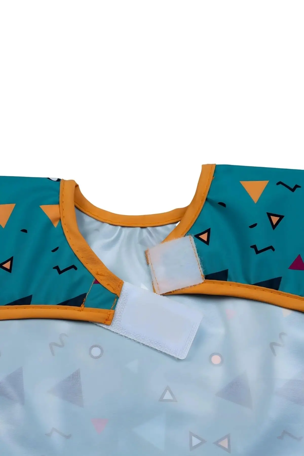 Abstract Kolsuz Sıvı Geçirmez Aktivite Ve Mama Önlüğü 6-24 Ay