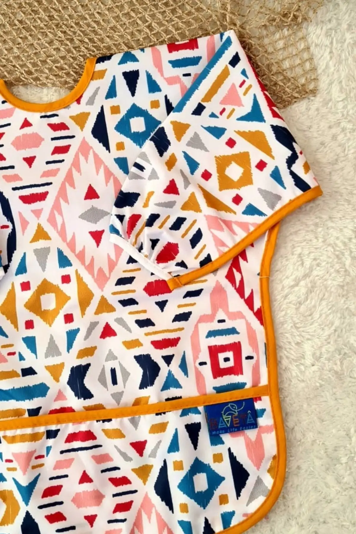 Anatolia Desenli Sıvı Geçirmez Unisex Aktivite ve Mama Önlüğü 6-24 Ay