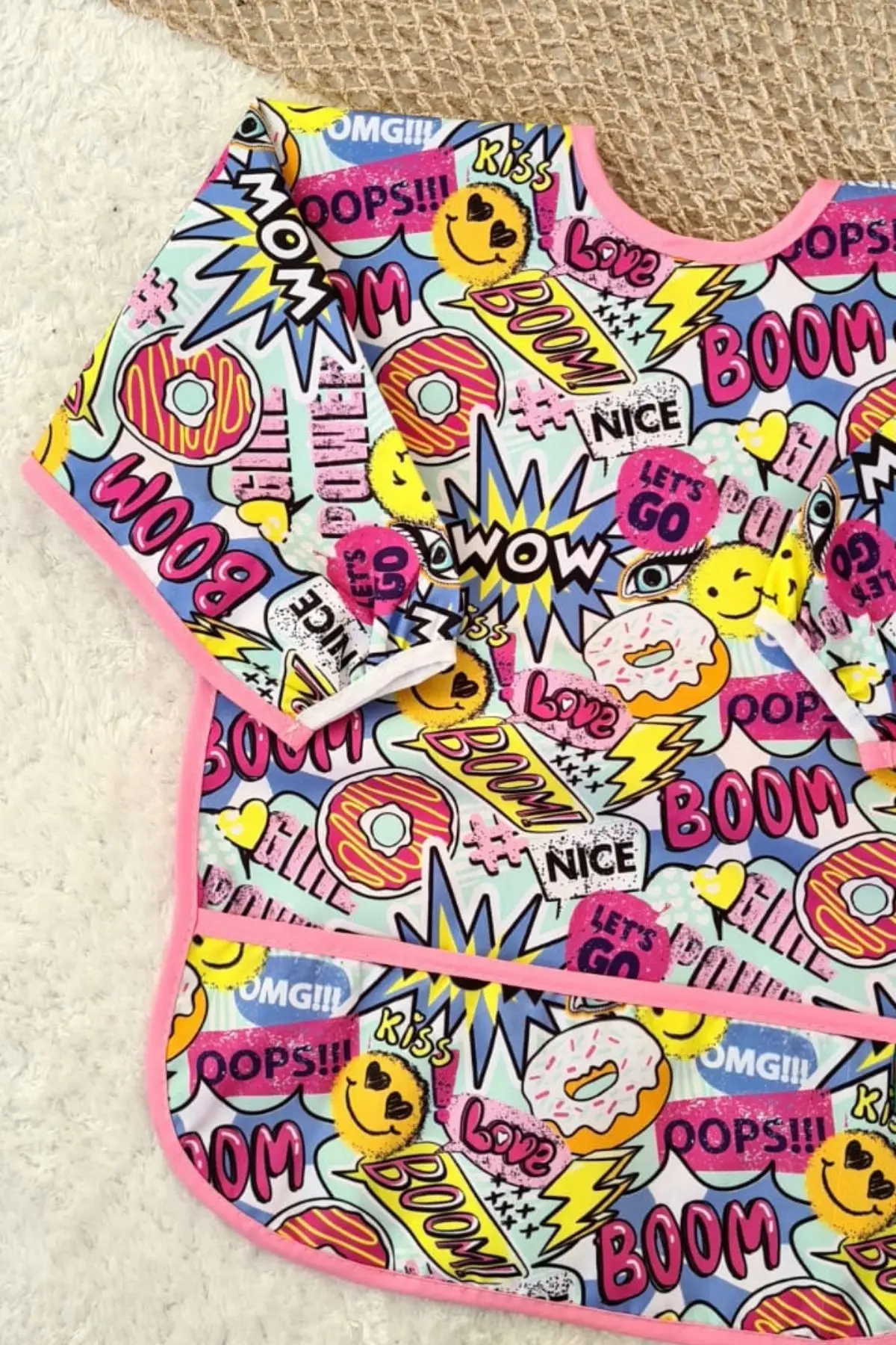 Boom Desenli Sıvı Geçirmez Unisex Aktivite ve Mama Önlüğü 6-24 Ay