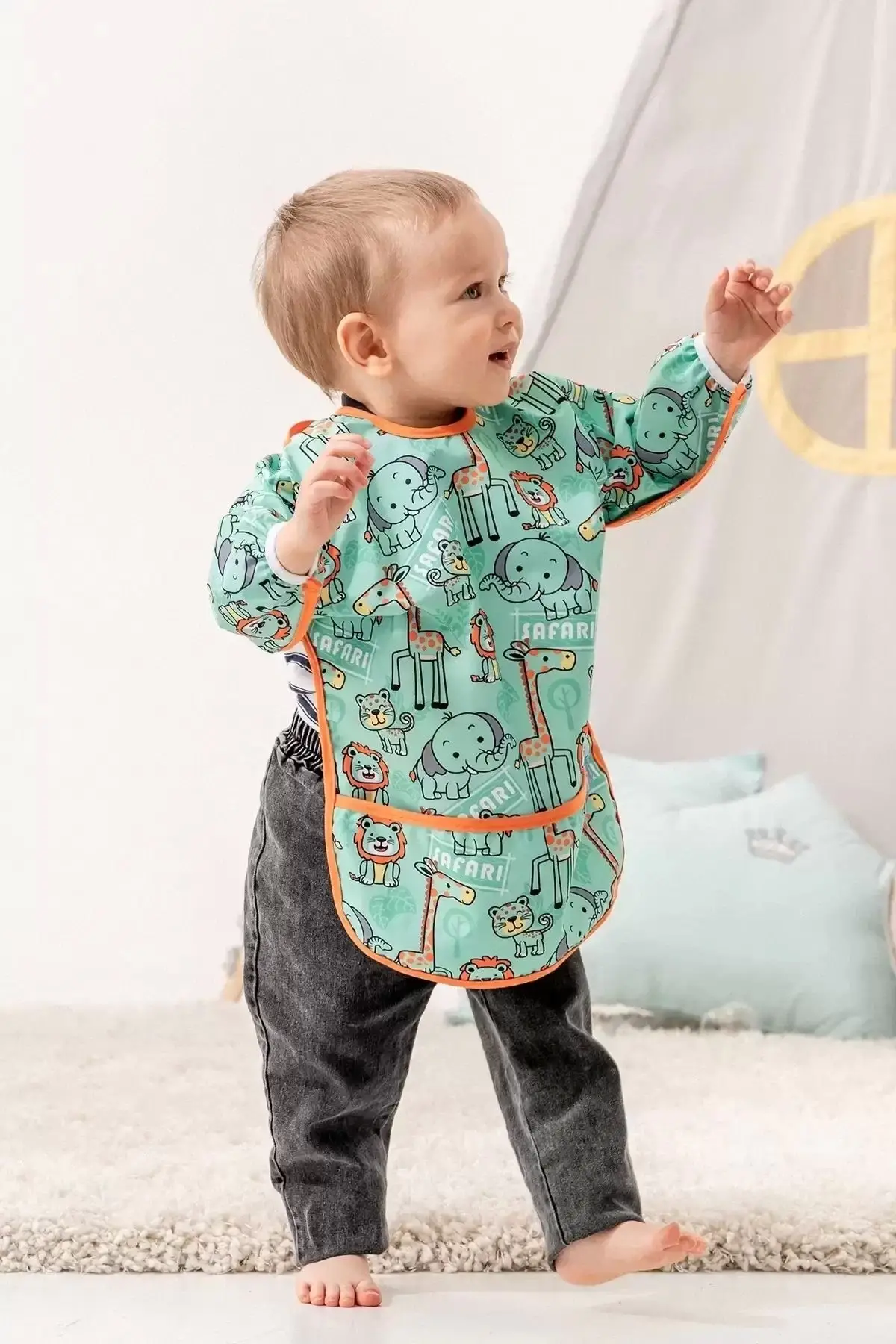 Safari Desenli Sıvı Geçirmez Uzun Kol Aktivite Ve Önlüğü 6-24 Ay