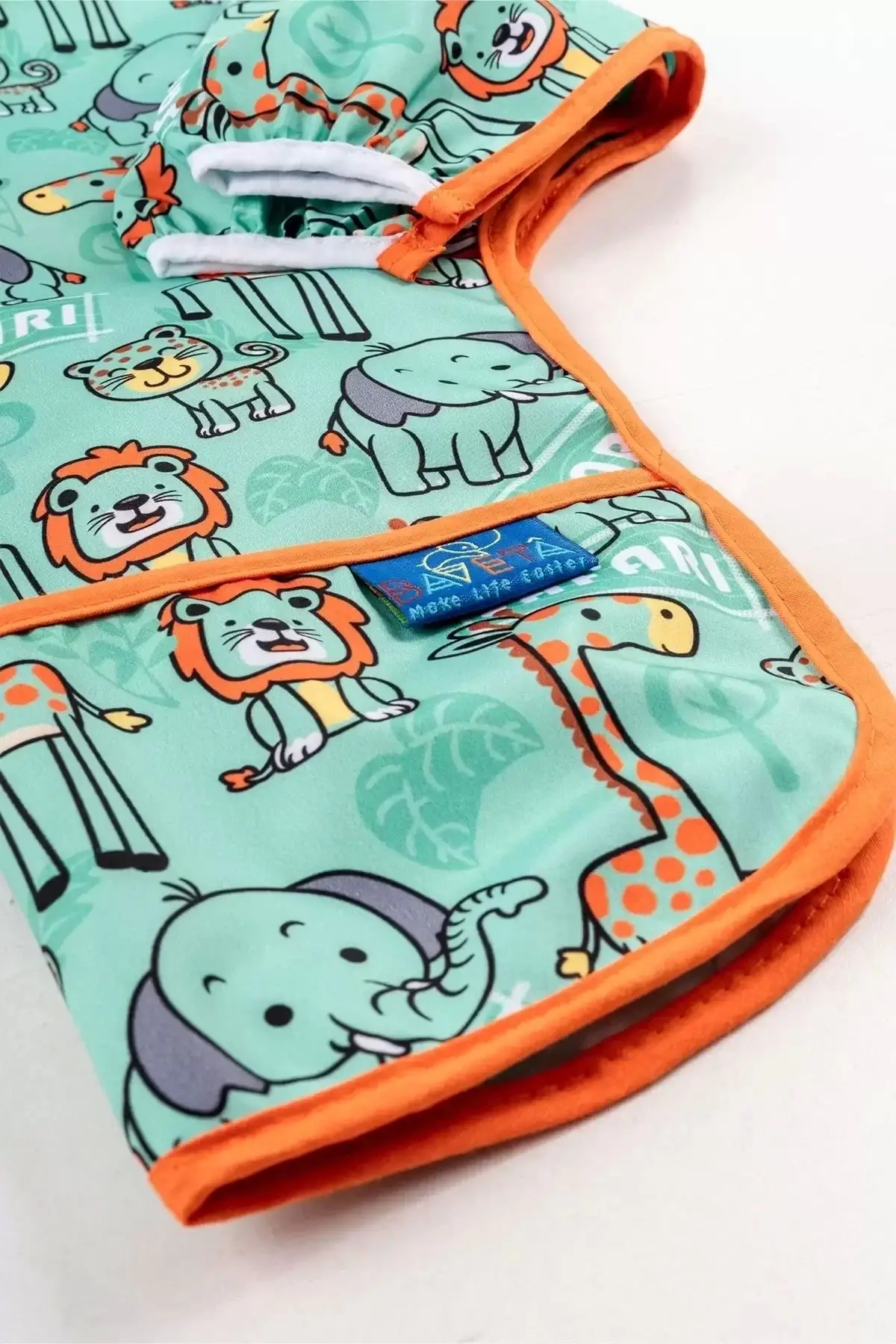 Safari Desenli Sıvı Geçirmez Uzun Kol Aktivite Ve Önlüğü 6-24 Ay