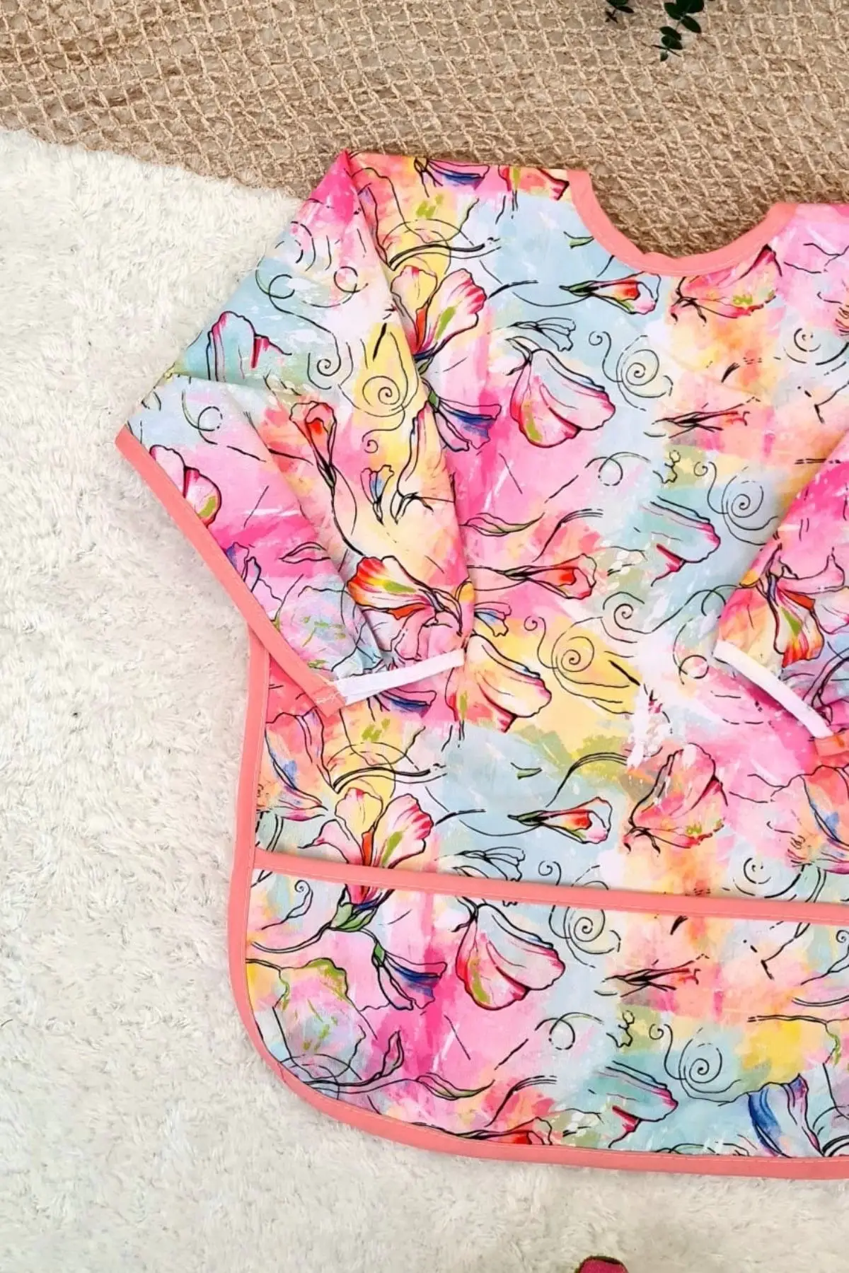 Ebru Desenli Sıvı Geçirmez Unisex Aktivite ve Mama Önlüğü 6-24 Ay