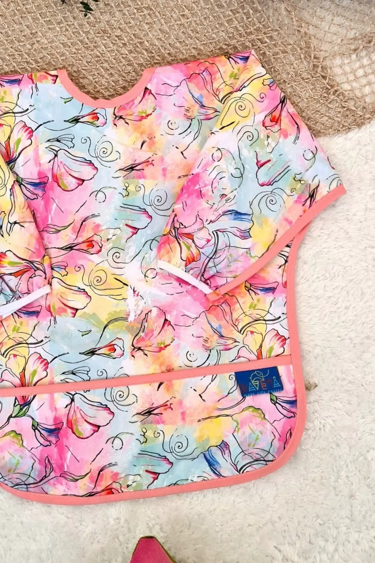 Ebru Desenli Sıvı Geçirmez Unisex Aktivite ve Mama Önlüğü 6-24 Ay