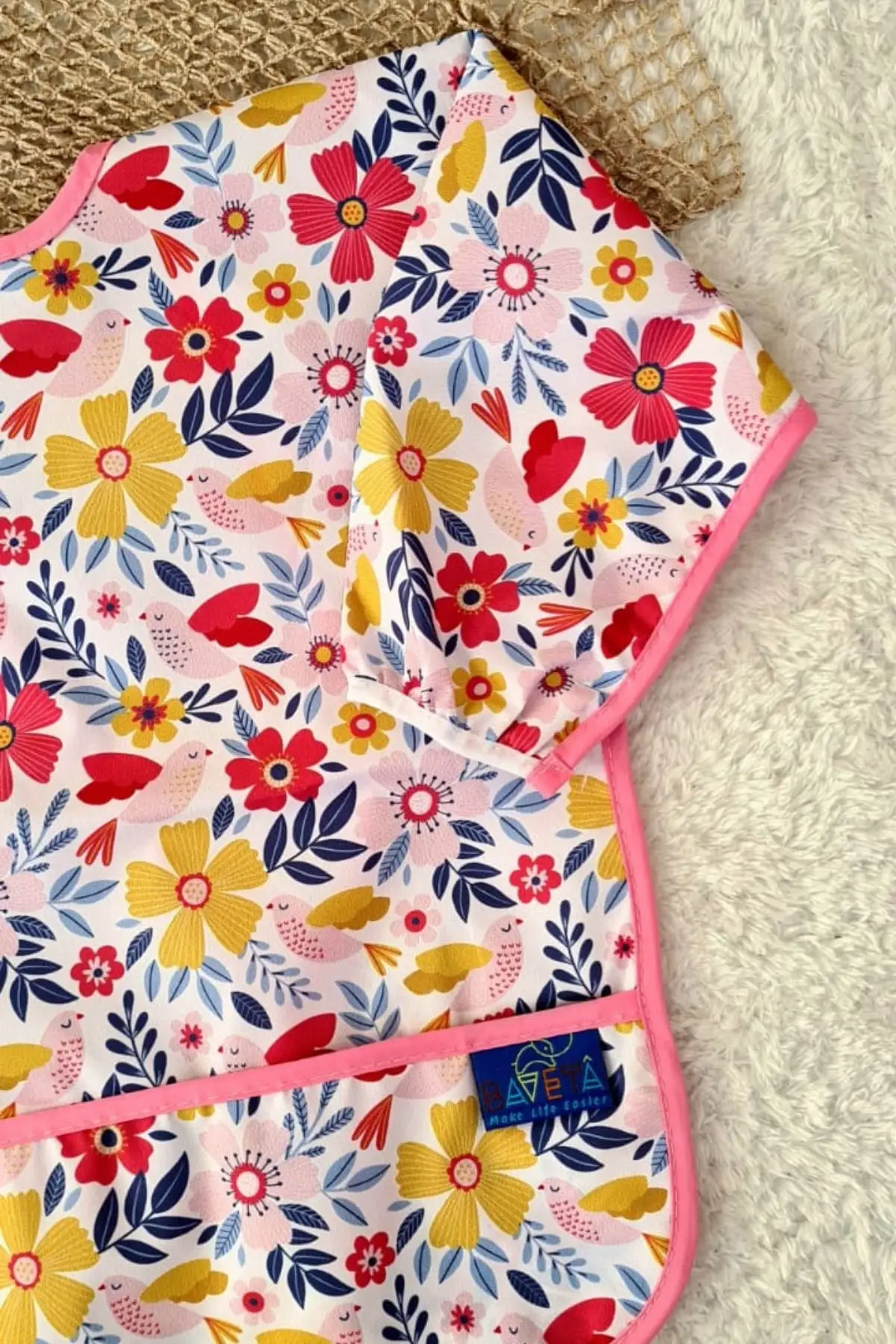 Flower Desenli Sıvı Geçirmez Unisex Aktivite ve Mama Önlüğü 6-24 Ay