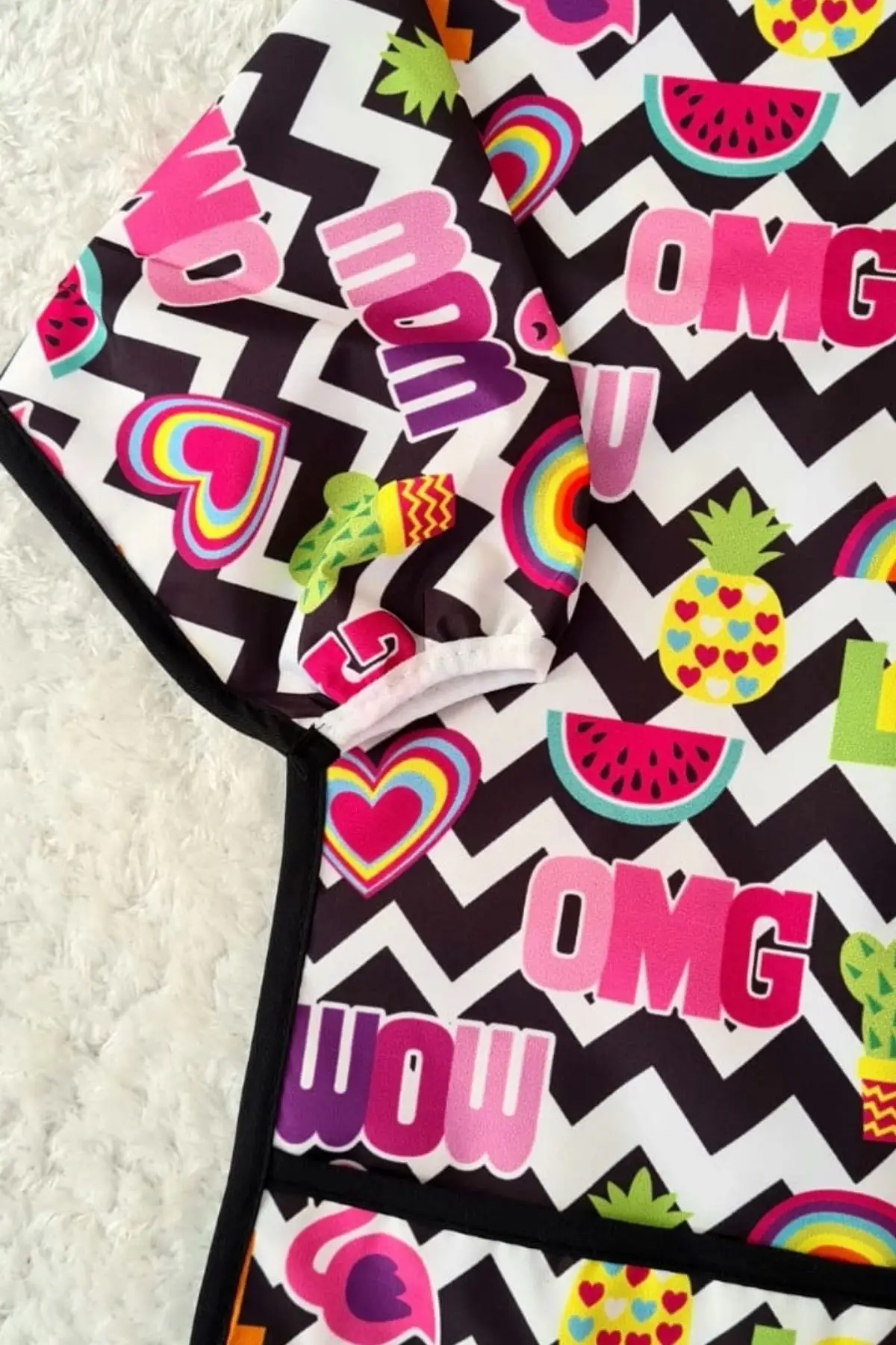 Lol Desenli Sıvı Geçirmez Kız Aktivite ve Mama Önlüğü 6-24 Ay