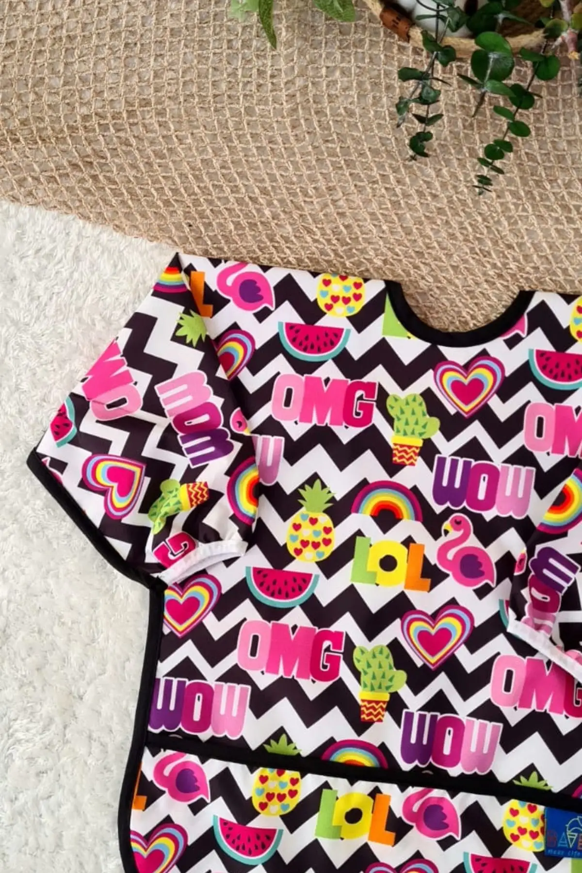 Lol Desenli Sıvı Geçirmez Kız Aktivite ve Mama Önlüğü 6-24 Ay