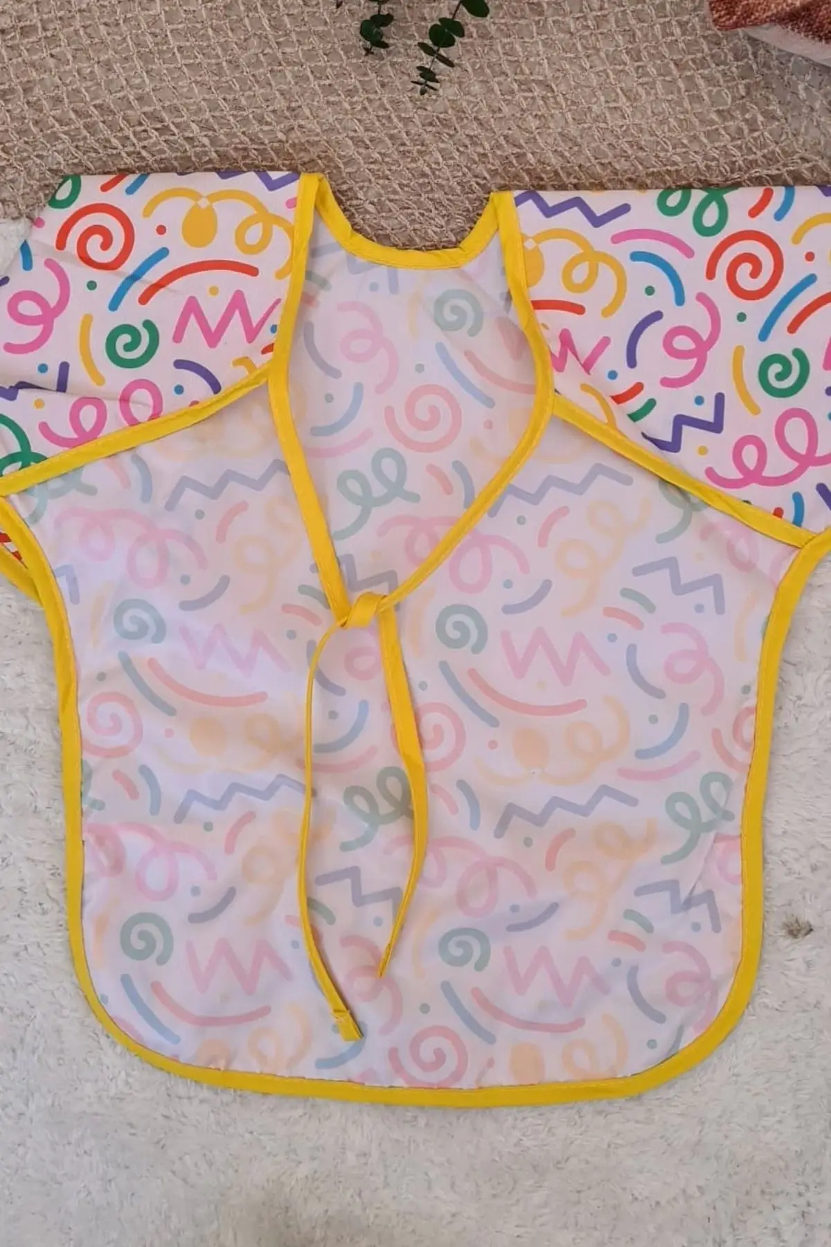 Melin Desenli Sıvı Geçirmez Unisex Aktivite ve Mama Önlüğü 6-24 Ay