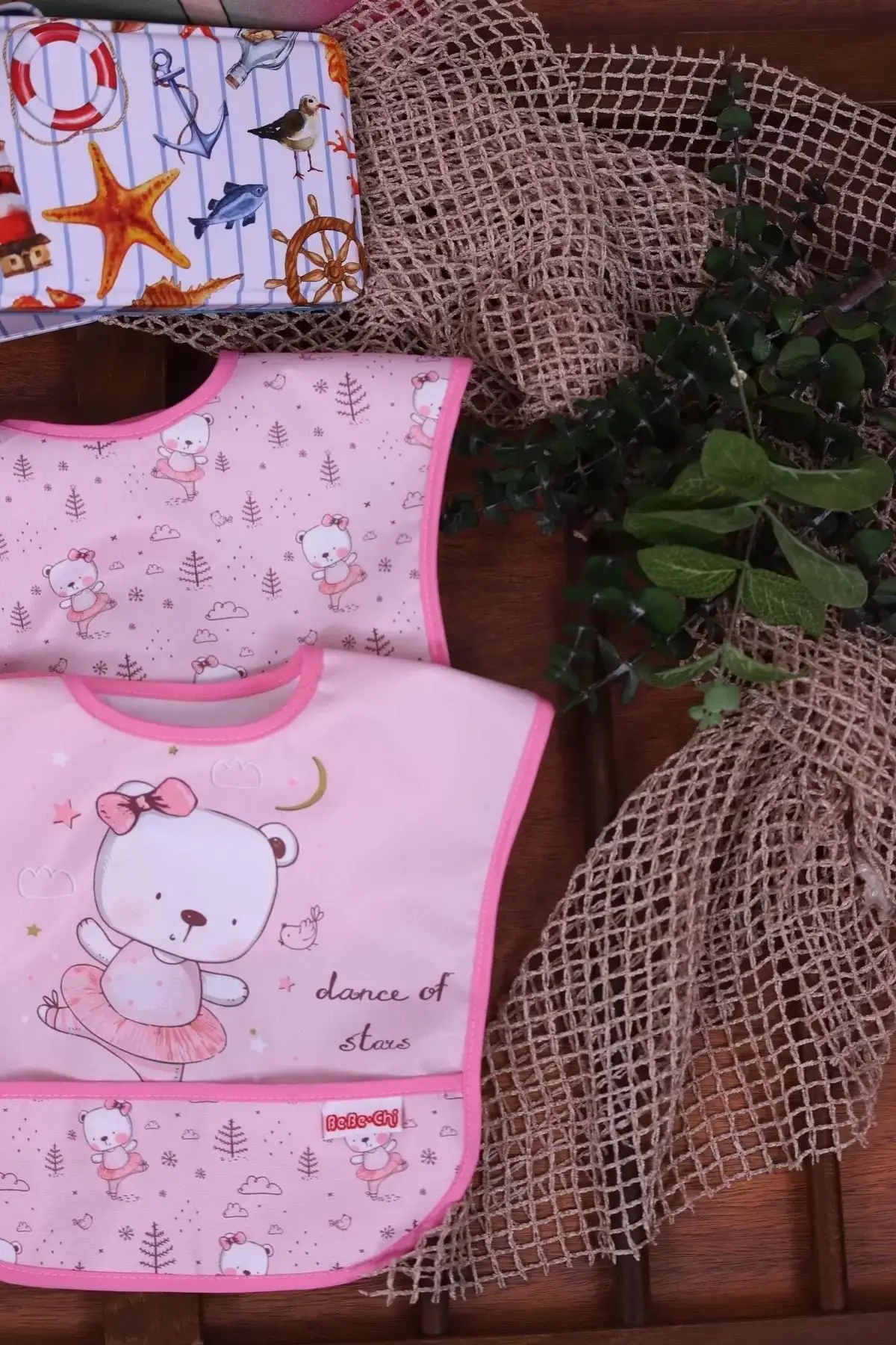 Pembe Bear Desenli 2li Sıvı Geçirmez Kolsuz Bebek Mama Önlüğü 0-12 Ay