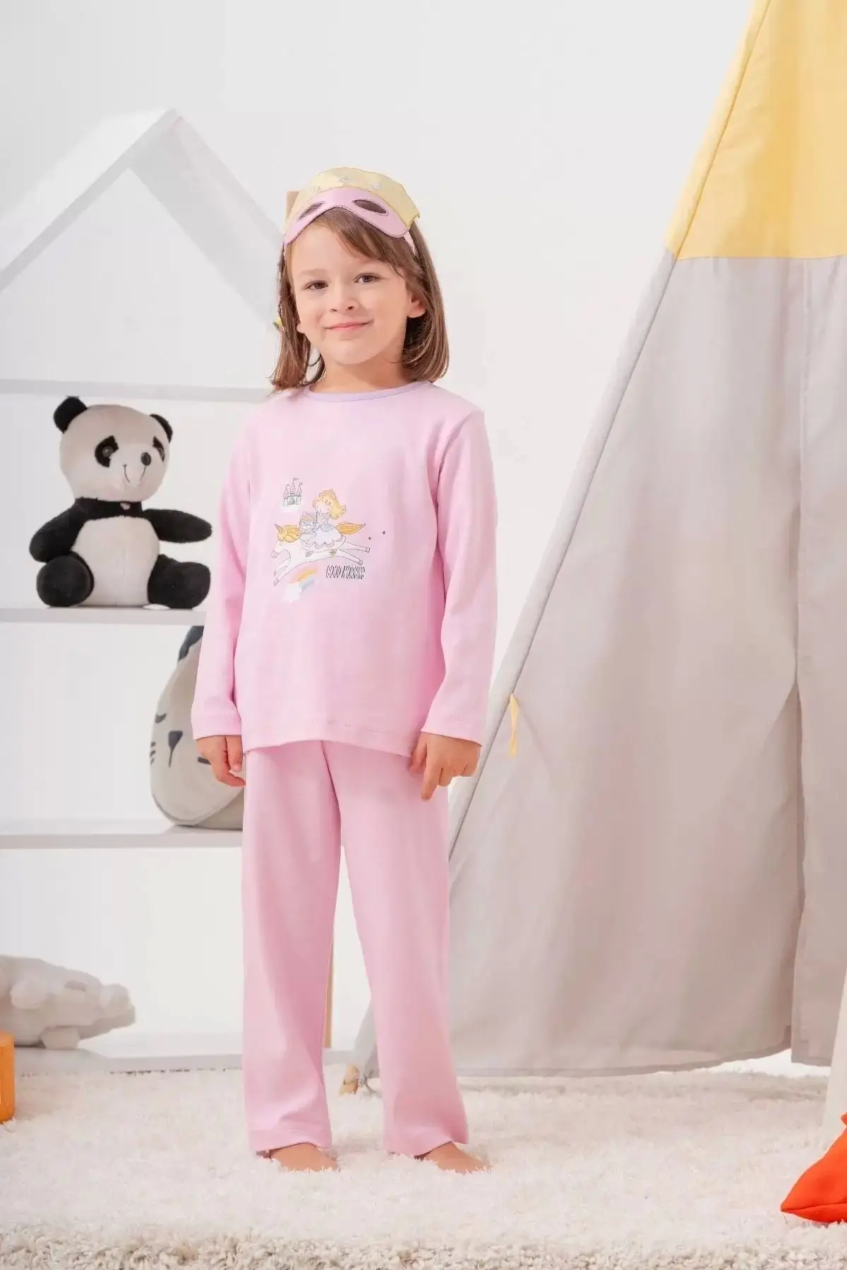 Unicorn Desenli Çanta Ve Maskeli % 100 Pamuk Kız Çocuk Pijama Takımı