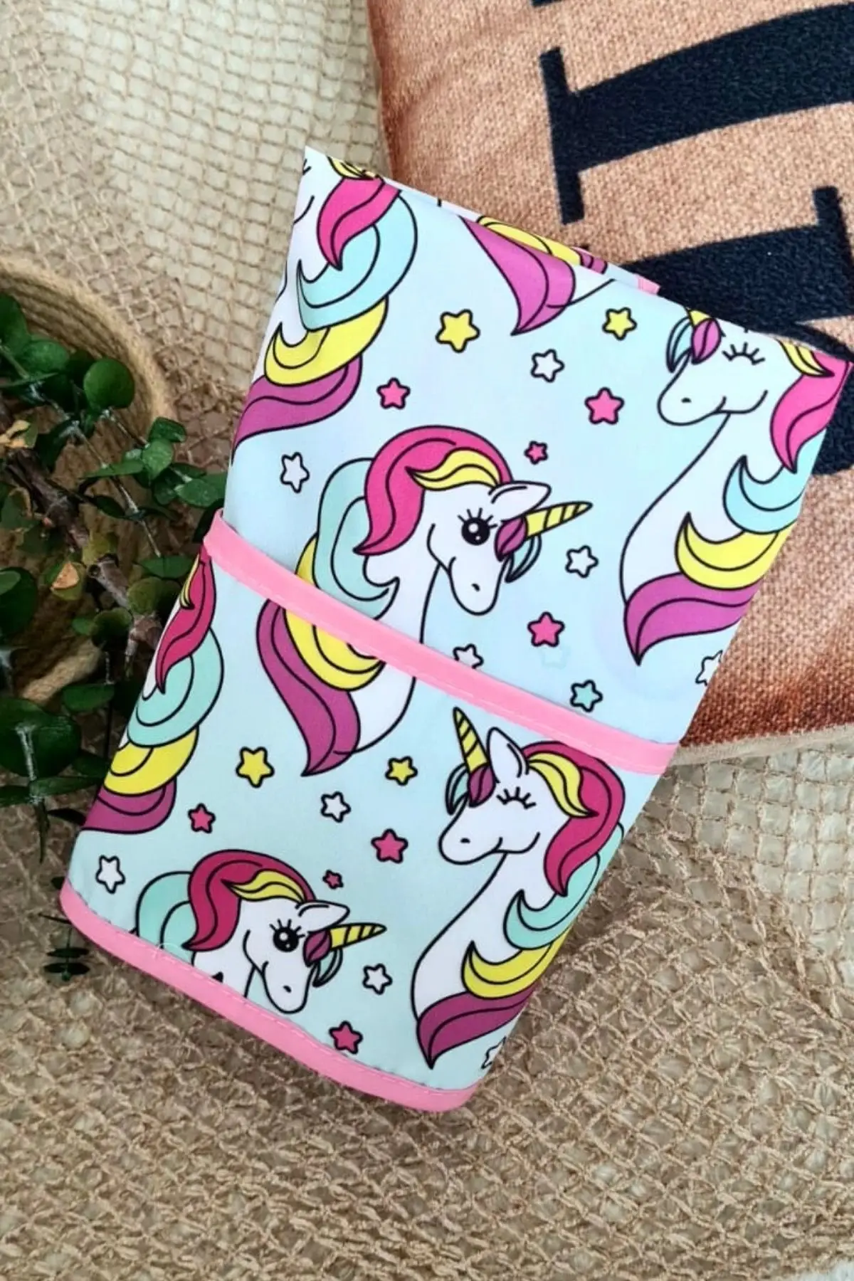 Unicorn Pembe Desenli Sıvı Geçirmez Kız Aktivite ve Mama Önlüğü 6-24 Ay
