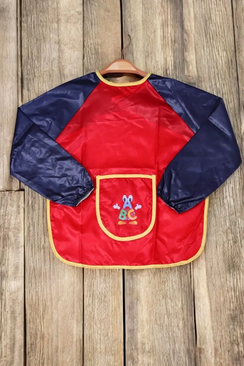 4-5 Yaş Unisex Cepli Boyama ve Aktivite Önlüğü Kreş ve Anaokulu için uygundur.