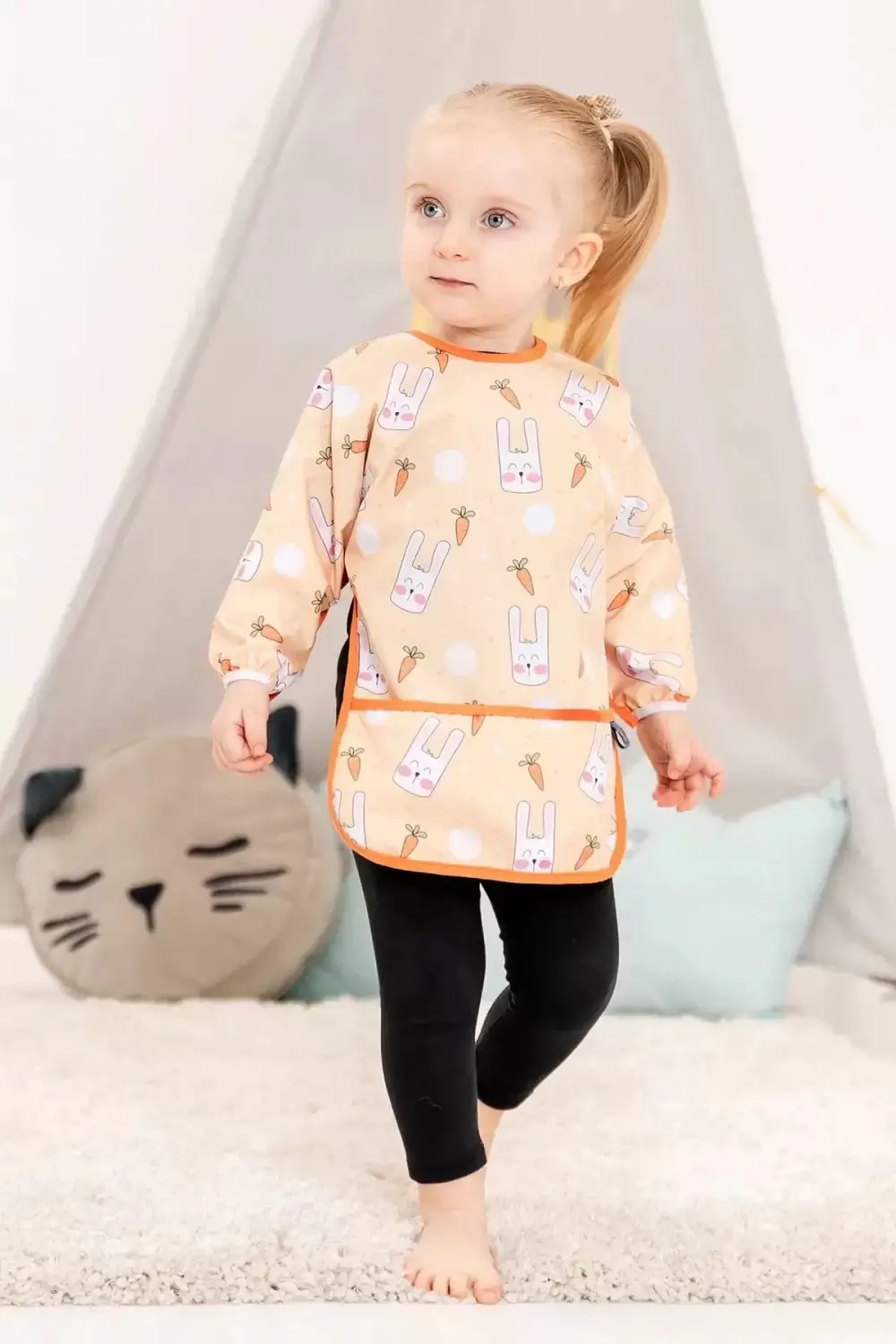 Bunny Desenli Sıvı Geçirmez Uzun Kol Aktivite Ve Mama Önlüğü 6-24 Ay