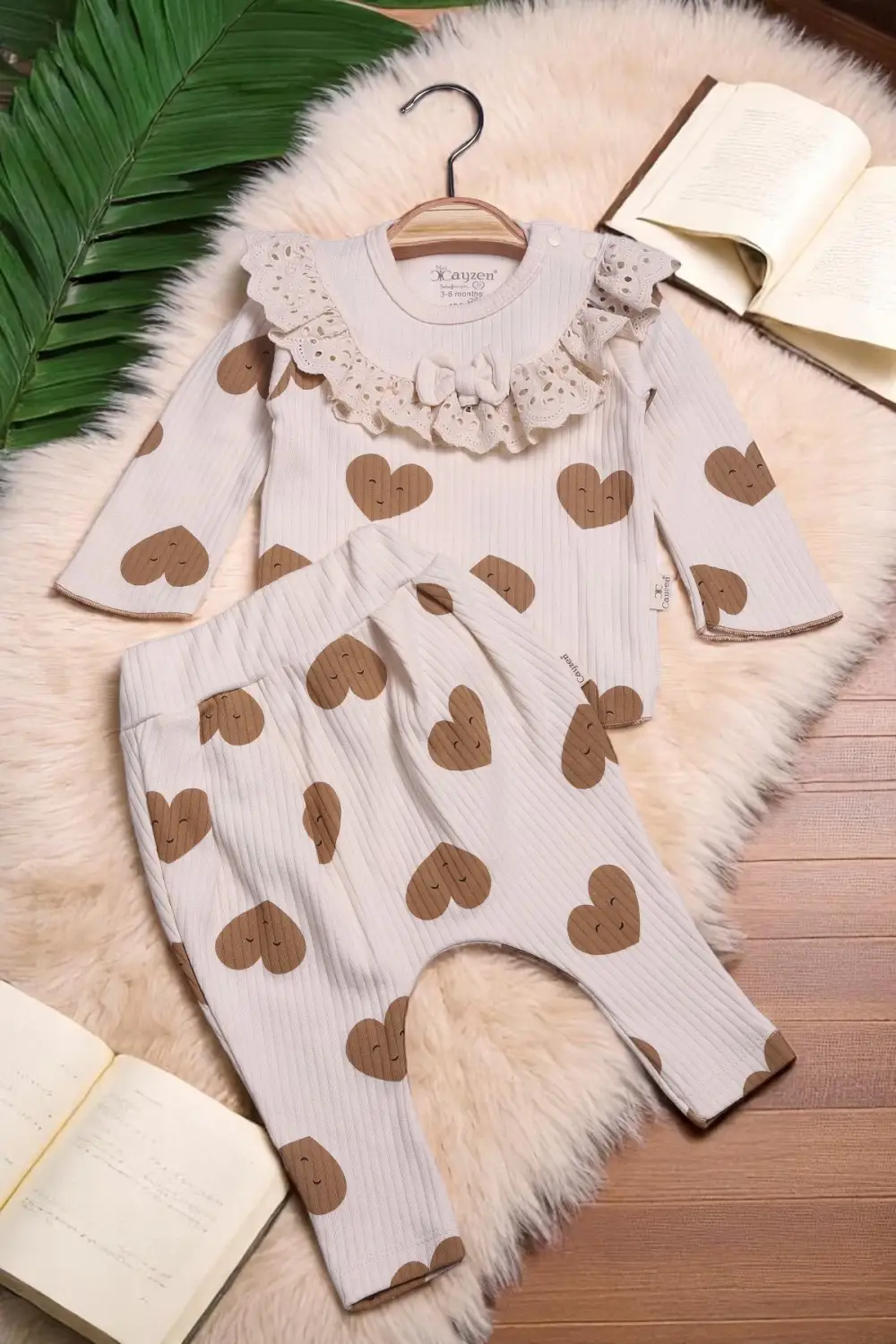 Kalp Desenli % 100 Pamuk 3lü Kız Bebek Takımı 9-18 Ay