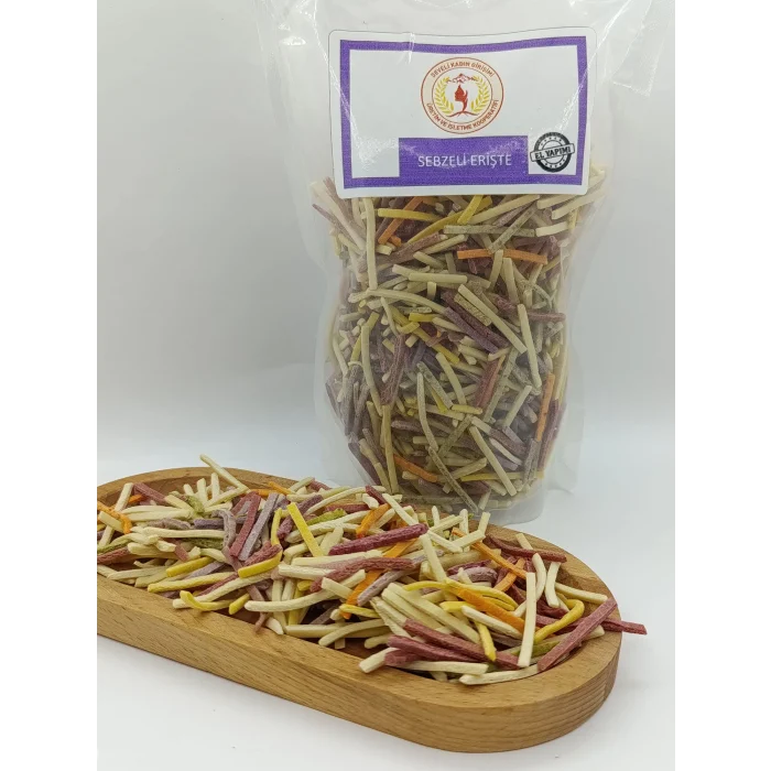 Ev Yapımı Sebzeli Erişte 350g