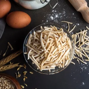 Erişte ve Sebzeli Erişte: Geleneksel Tatlardan Sofralarınıza Sağlık