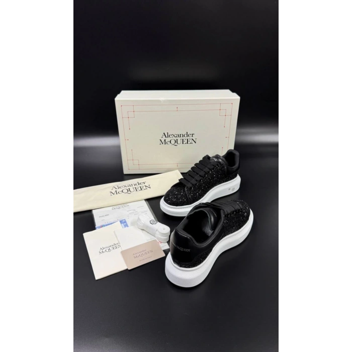 ALEXANDER MCQUEEN
