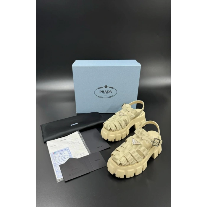 PRADA MİLANO SANDALET