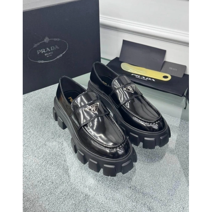 PRADA UNİSEX LOAFER