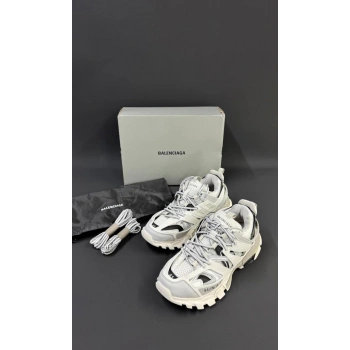 BALENCİAGA TRACK