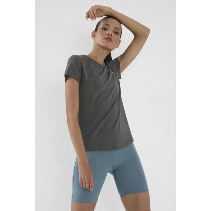 Koyu Gri Basic Kısa Kol Standart Kalıp O Yaka Kadın T-Shirt - 97144