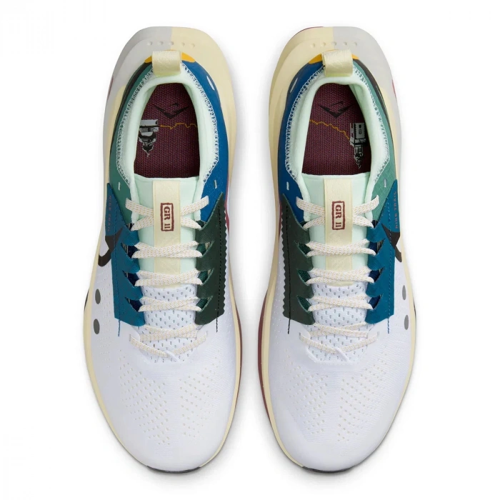 Nike Zoomx Zegama Trail 2 Erkek Beyaz Koşu Ayakkabısı FD5190-101