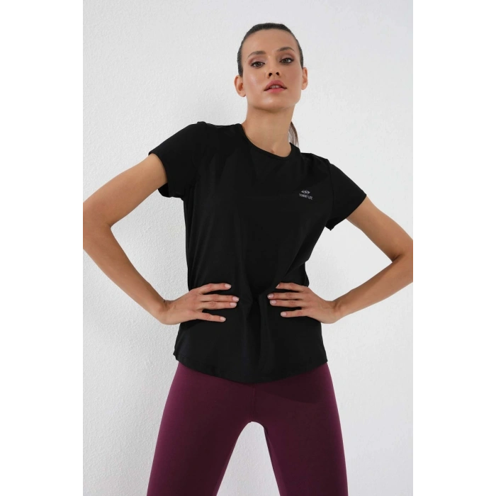 Siyah Basic Kısa Kol Standart Kalıp O Yaka Kadın T-Shirt - 97144