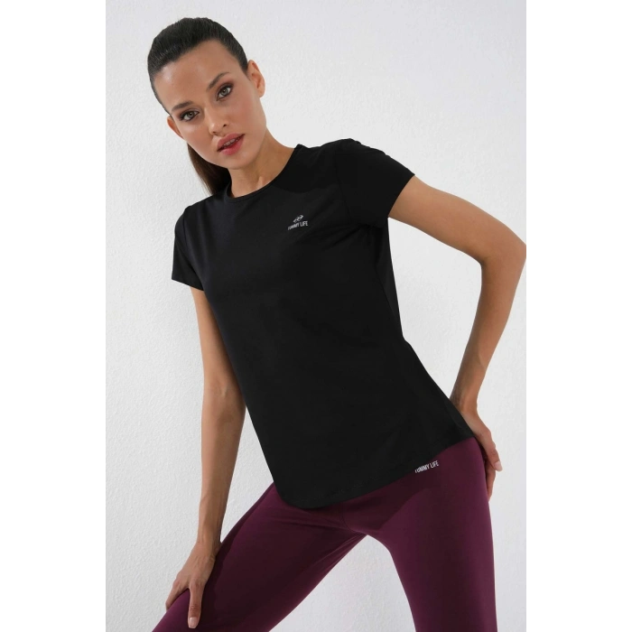 Siyah Basic Kısa Kol Standart Kalıp O Yaka Kadın T-Shirt - 97144