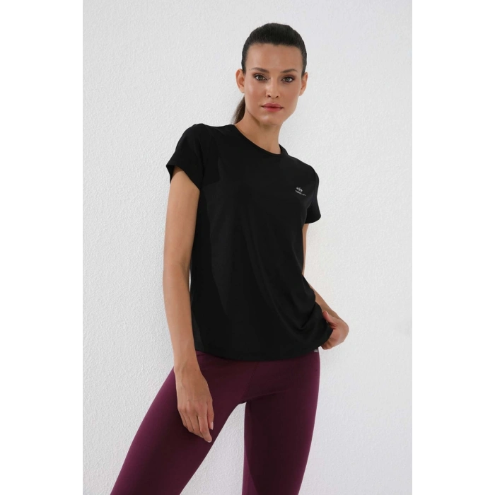 Siyah Basic Kısa Kol Standart Kalıp O Yaka Kadın T-Shirt - 97144