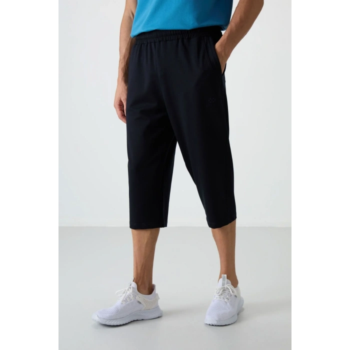 TOMMY LIFE Siyah Pamuklu Yumuşak Dokulu Standart Fit Nakışlı Erkek Kapri - 83102