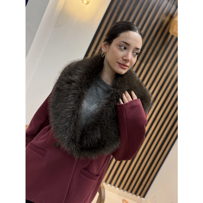 Kürk Yakalı Kaşe Ceket