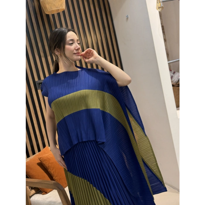 Aria Renk Bloklu Pliseli 2’li Takım