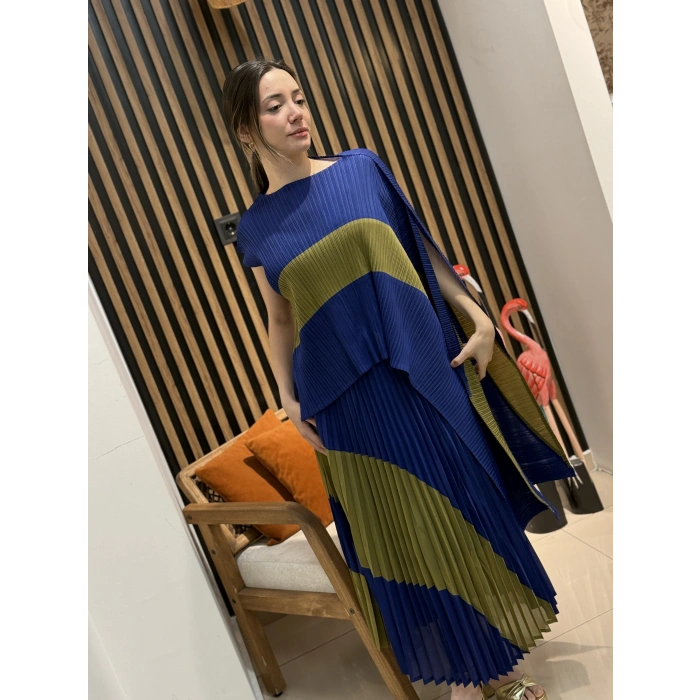 Aria Renk Bloklu Pliseli 2’li Takım