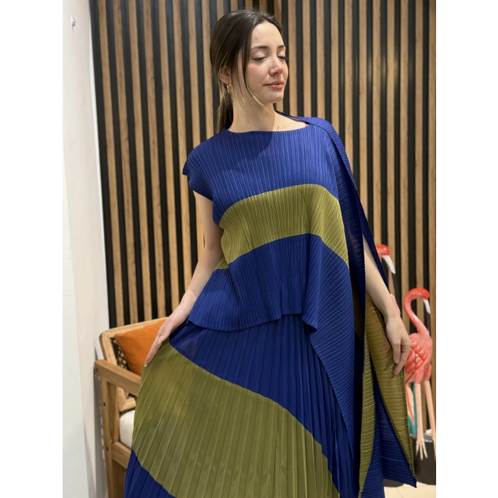 Aria Renk Bloklu Pliseli 2’li Takım