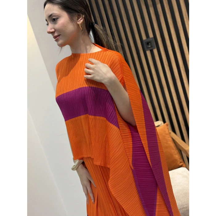 Aria Renk Bloklu Pliseli 2’li Takım