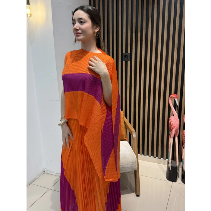 Aria Renk Bloklu Pliseli 2’li Takım