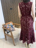 Rosella Bordo Kemerli Güpür Dantel Uzun Elbise