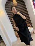 Alessa Asimetrik Pelerin Detaylı Midi Elbise