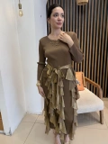 Aurelia Gold Fırfır Detaylı Kahve Midi Elbise
